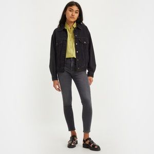 Levi’s 721 High Rise Skinny, Size 26, Length 30, Faded Black Wash